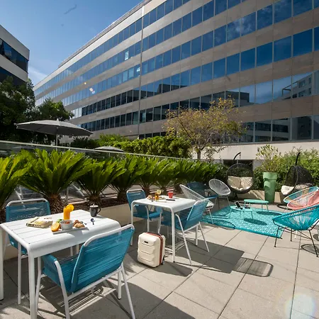 Ibis Styles Aeroport Arenas Nizza