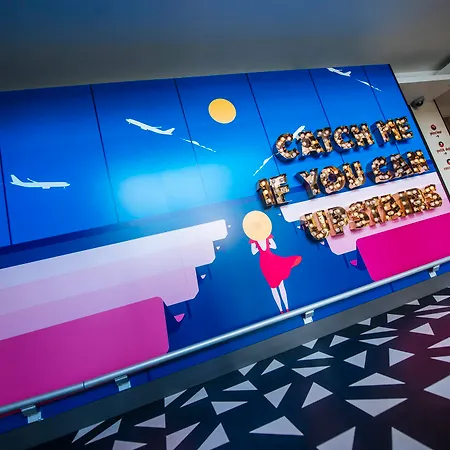 Ibis Styles Aeroport Arenas فندق 3*