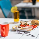 Ibis Styles Aeroport Arenas