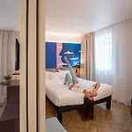 Ibis Styles Aeroport Arenas نيس