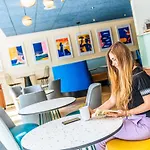 Ibis Styles Aeroport Arenas 3*