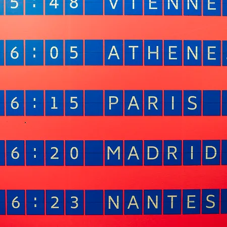 Ibis Styles Aeroport Arenas 3* Nicea