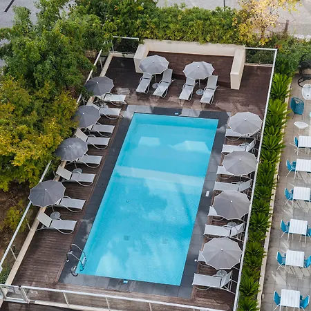 Hotell Ibis Styles Aeroport Arenas 3*