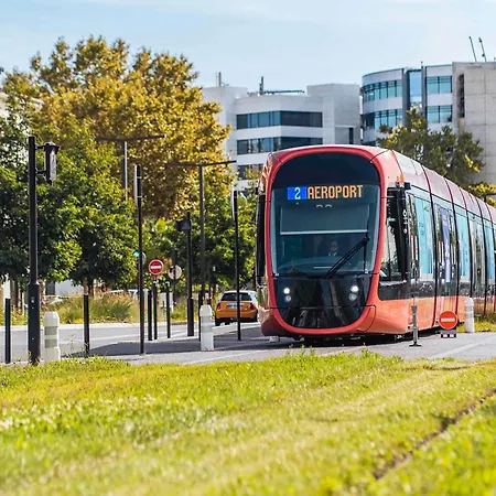 Ibis Styles Aeroport Arenas Hotel Nicea