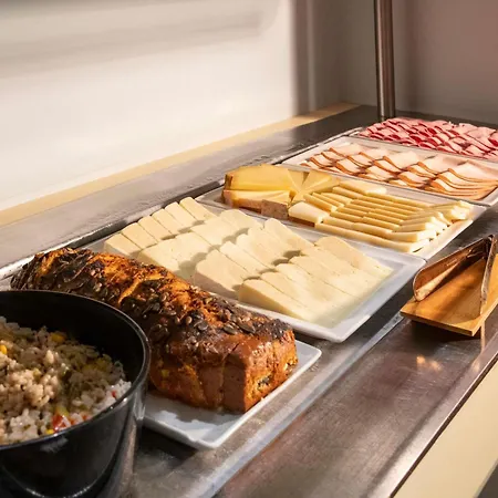 Ibis Styles Aeroport Arenas Hotel Nicea