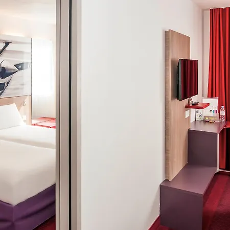 Hotel Ibis Styles Aeroport Arenas