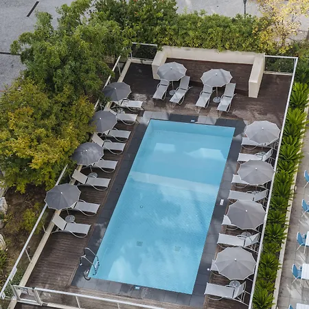 Ibis Styles Aeroport Arenas Nicea