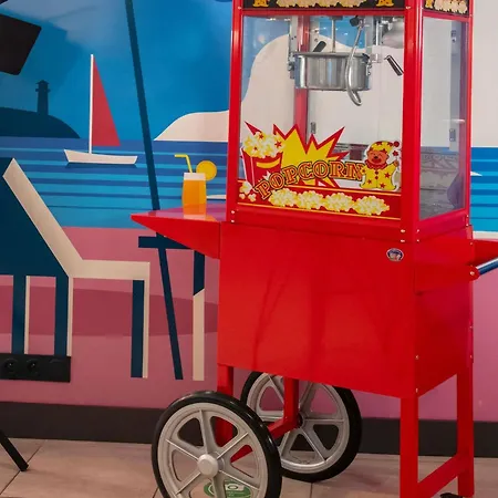 Ibis Styles Aeroport Arenas Nicea