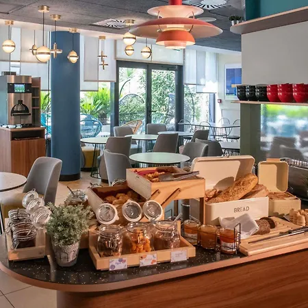 Ibis Styles Aeroport Arenas 3* Nizza