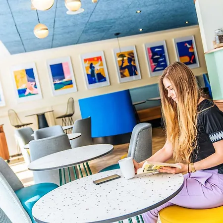 Hotell Ibis Styles Aeroport Arenas