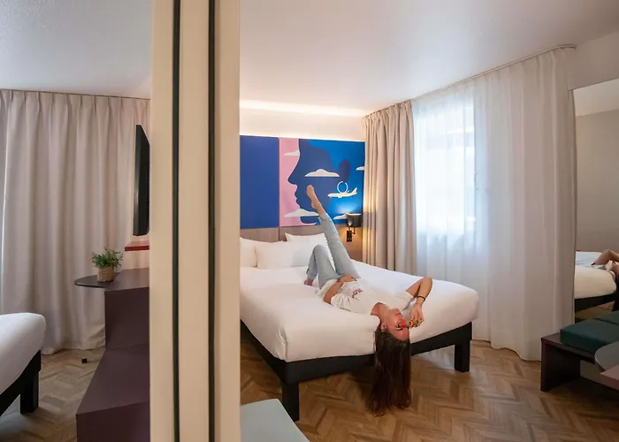 Ibis Styles Aeroport Arenas Nicea