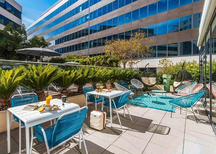 Ibis Styles Aeroport Arenas Hotel Nicea