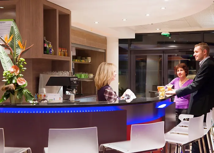 Ibis Styles Aeroport Arenas 3* Nicea