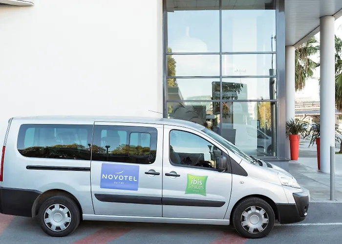 Hotel Ibis Styles Aeroport Arenas 3*