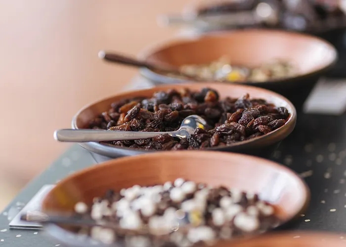 Ibis Styles Aeroport Arenas Hotel 3*