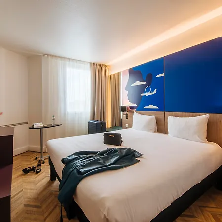 Hotel Ibis Styles Aéroport Arenas 3*