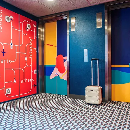 Ibis Styles Aéroport Arenas Hotel