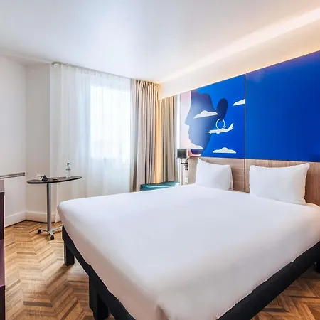 Ibis Styles Aeroport Arenas Hotel 3*