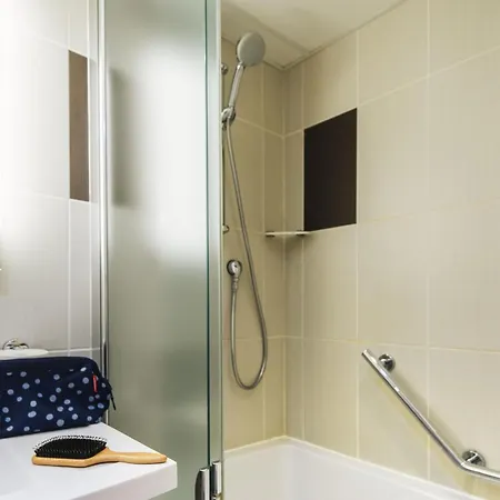 Hotel Ibis Styles Aeroport Arenas Nicea